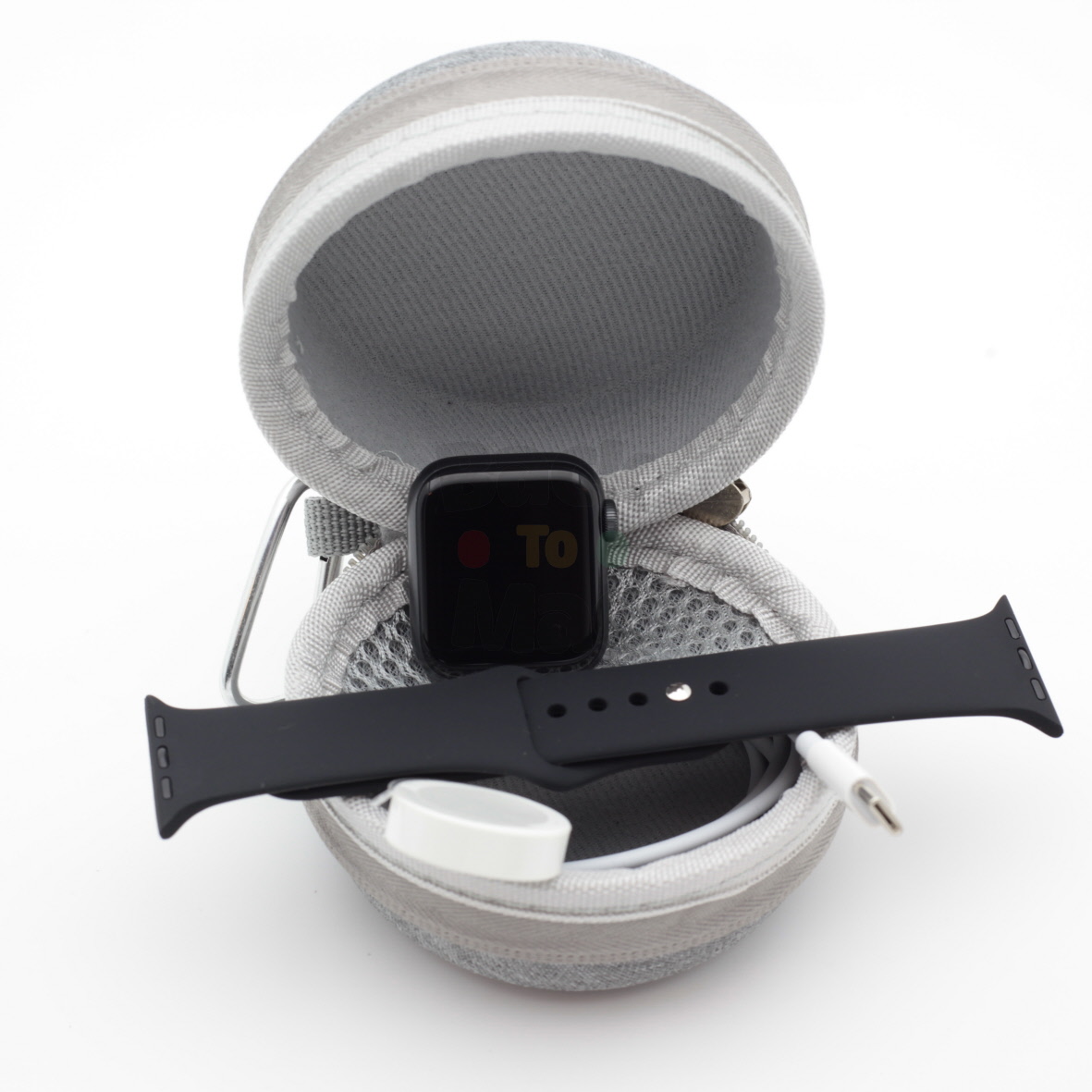 Product's image of Watch SE - Nike